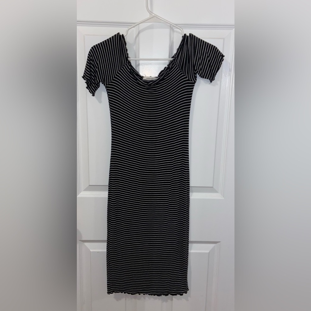 💋Striped Off the Shoulder Bodycon Midi Dress